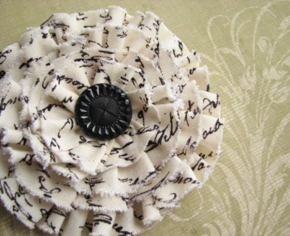 NOIR love etter brooch pin / flower broach pin 