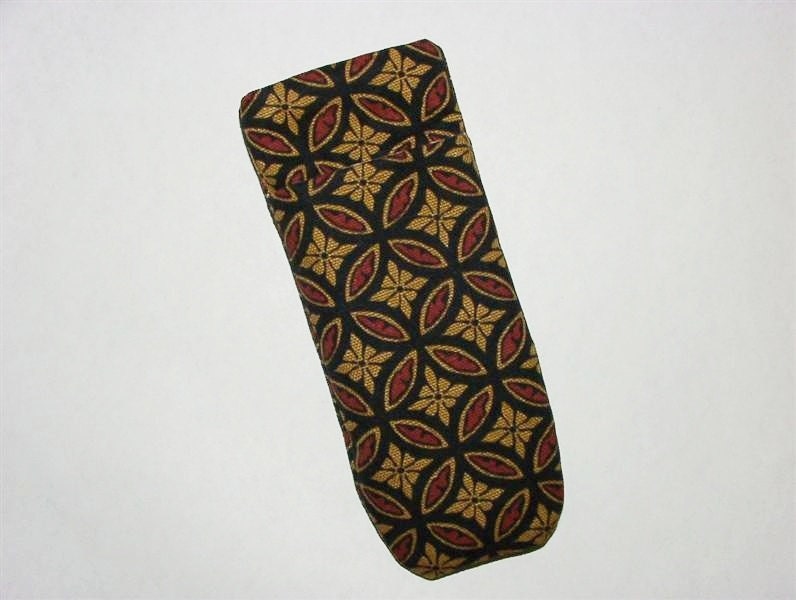 Eyeglass Sunglass Case Holder Pouch Pocket: Stain Glass Print Tan Black Reddish Brown