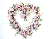 Pale pink heart shaped wreath - Spring home decor - Valentines day Gift - Easter decor