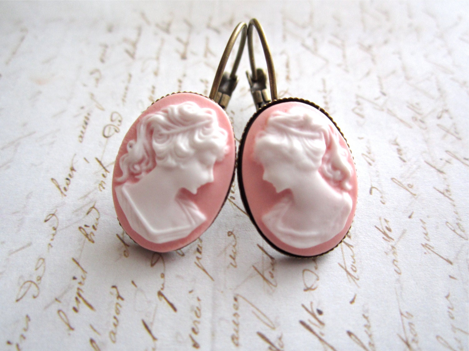Emma Rose - Cameo Earrings