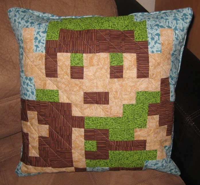 Link Quilted Pillow Cover