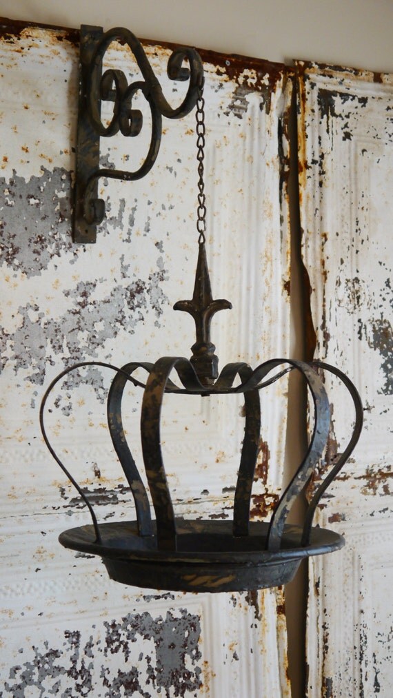 crown wall hanging bird feeder by themodernmercantile on etsy crown wall hanging bird feeder by themodernmercantile on etsy