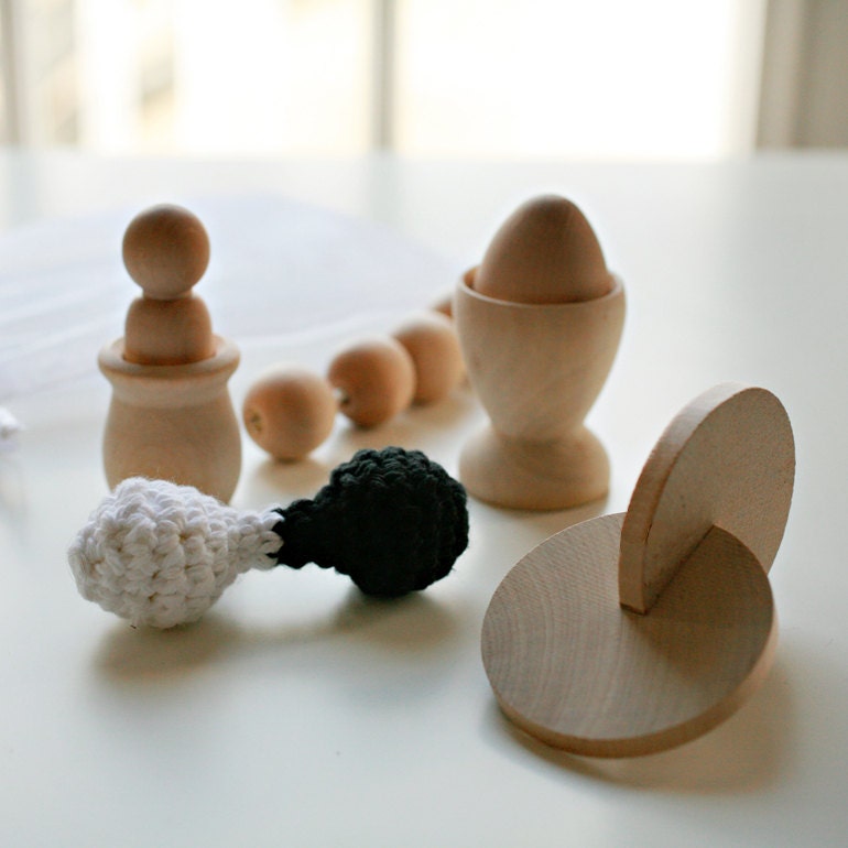 Montessori Baby Toys - 5 Sweet Toys in One Bag,  Simple, Wooden, Cotton