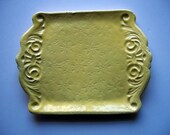 Yellow Daisy Cake Plate