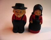 Vintage Amish Salt and Pepper Shakers by Brinn's of Pittsburgh, PA, Made in Japan