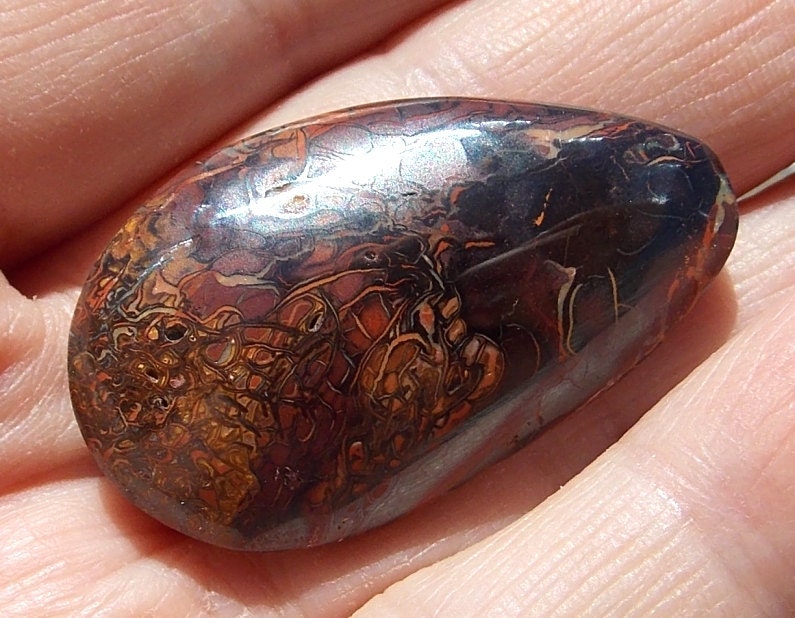 Cabochon Ironstone Freeform