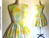 Small, Sun Dress, Full skirt style 50s Vintage, Mad Men, Rockabilly, Retro style in Yellow and White Floral Print