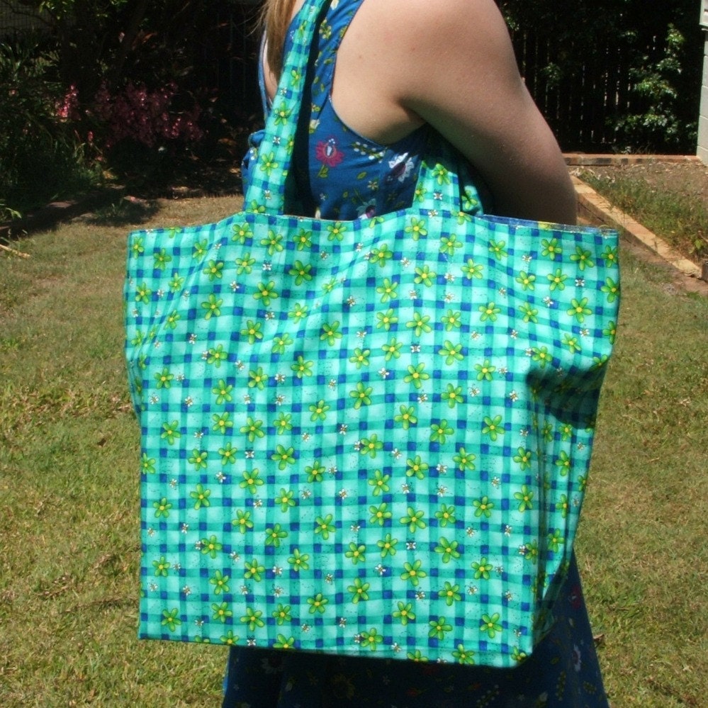 Large shopping bag or supermarket tote, reusable green cotton check with bees