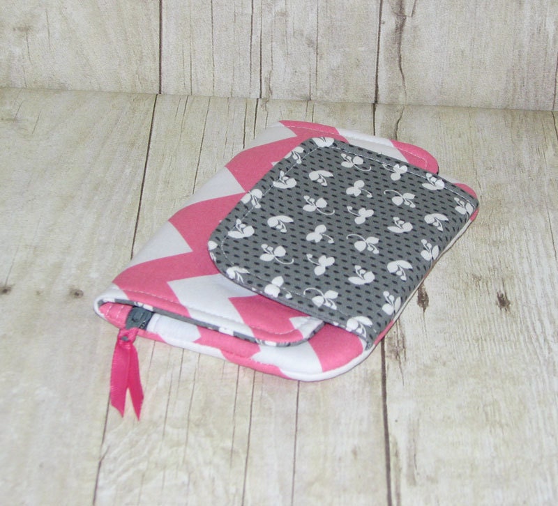 Fresh n Trendy Zipper Wallet   -  Pink Gray Chevron - FREE SHIPPING