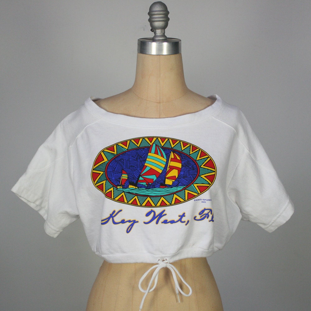 vintage 80s white cropped top / nautical print / sailing