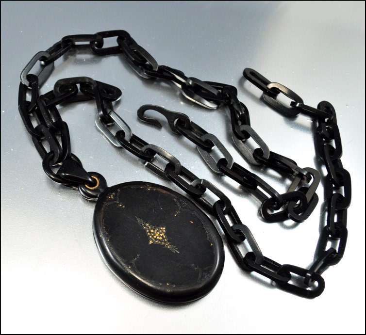 Celluloid Locket Art Deco Necklace Gold Black Vintage 1920s Art Deco Jewelry