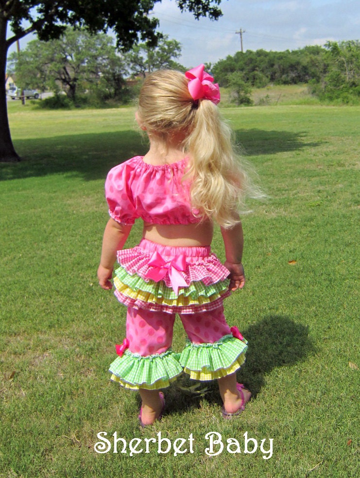 SET Peasant Crop Midriff Top & Ruffled Capri Sassy Pants Set in Hot Pink Dots and Gingham Check Ruffles