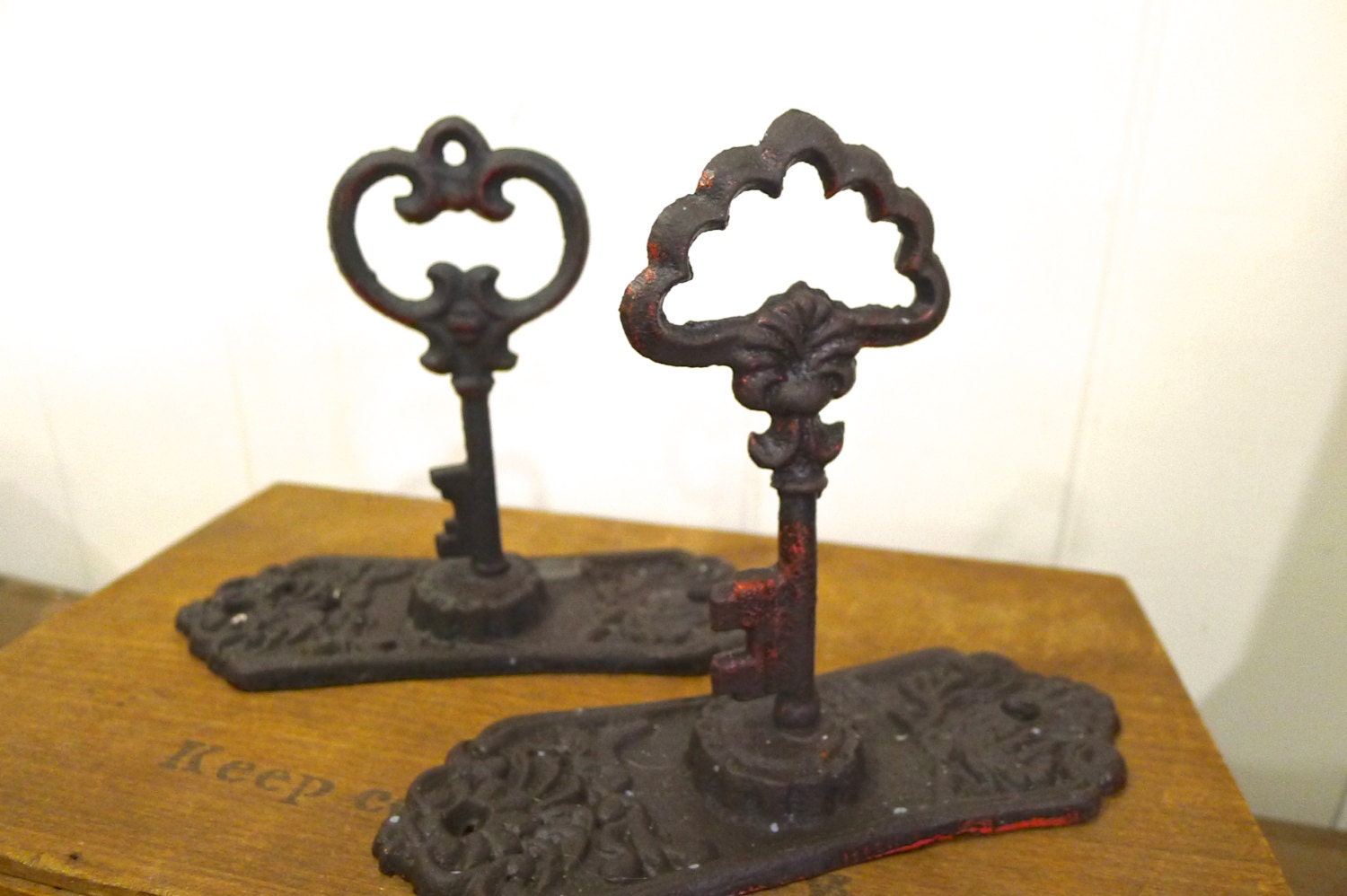 Set of 2 Key Shape Wall Hook - Distressed dark brown