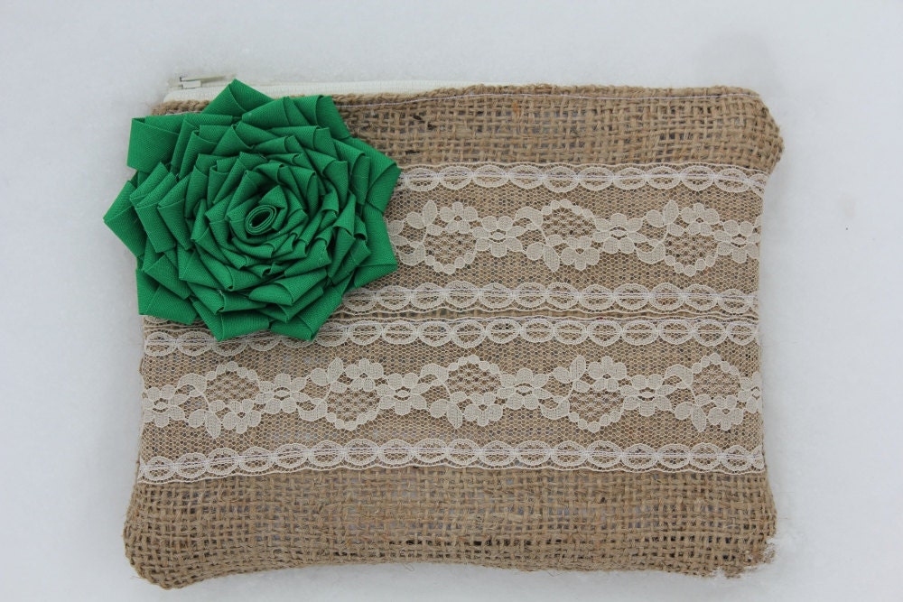 Emerald Green Burlap and Lace Wedding Clutch - Wedding Bag - Bridal Party - Ready To Ship
