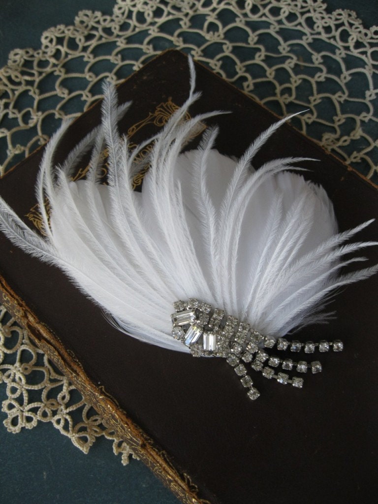 Feather Fascinator with Vintage Rhinestones, White Bridal Hair Piece, Wedding Head Piece, Ready to Ship in 1-3 business days