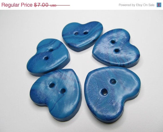 INVENTORY SELL DOWN Small Hearts, Polymer Clay Buttons, Handmade, Set of 5