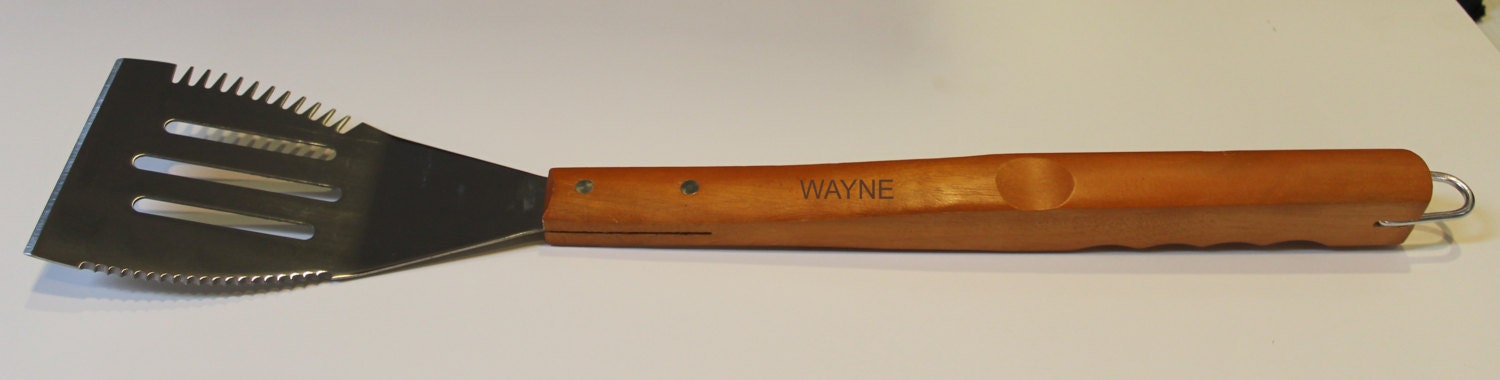 Groomsmen or Father's Day Gift - Grill & BBQ Stainless Steel Spatula - Personalized with your Man's name.