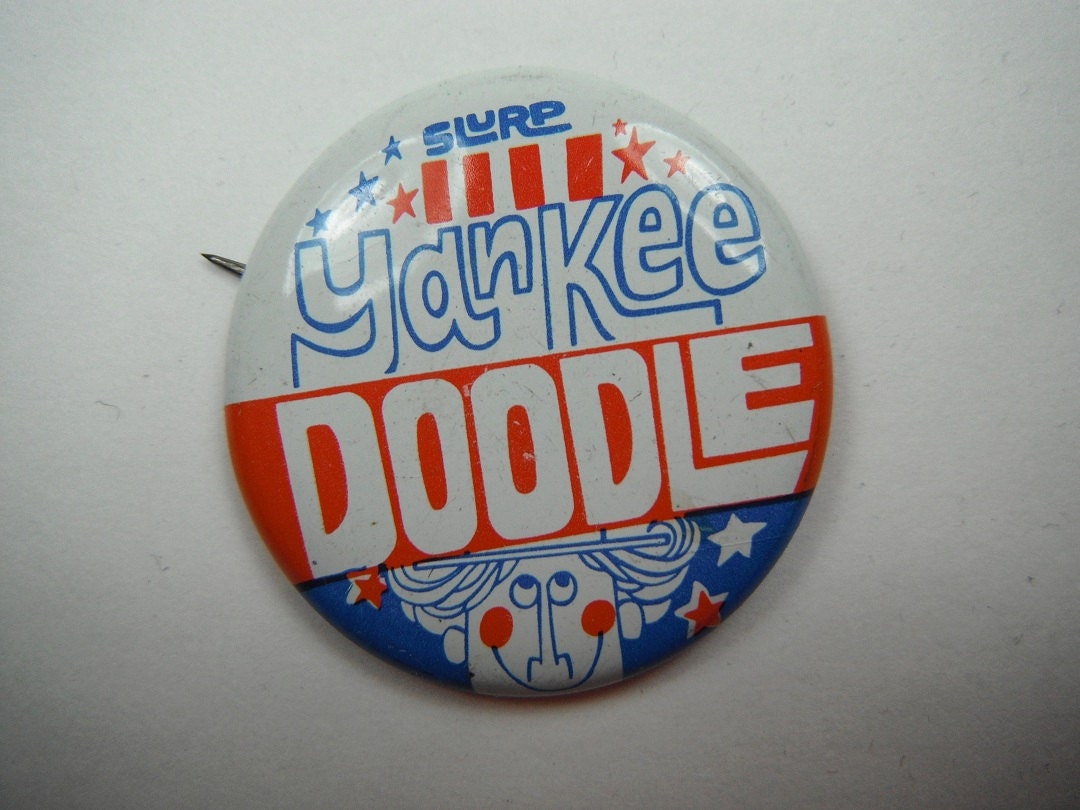 Vintage 1969 1970 Slurpee Button YankeeDoodle Metal Pinback Kitschy Slurp 7 Eleven Pin