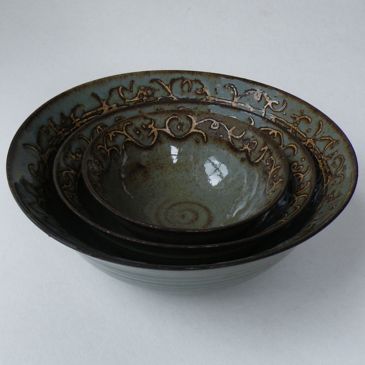 Gift Ideas for Her - Stoneware Set of 3 Decorative Nesting Bowls - Wedding Gift - Functional Housewarming Present