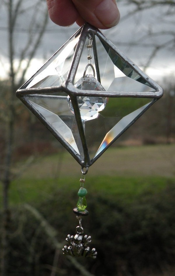 3D Beveled  stained glass suncatcher with clear crystal ball and frog