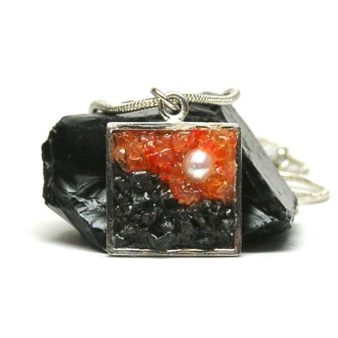 Pearl, Carnelian and Labradorite Pendant - Mosaic Jewelry