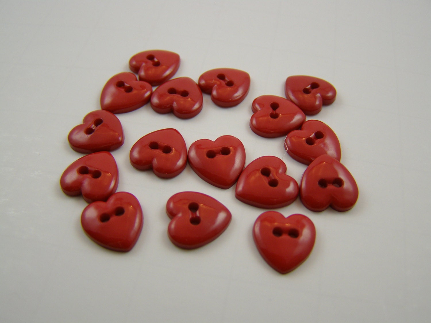 tiny red heart buttons, set of 14