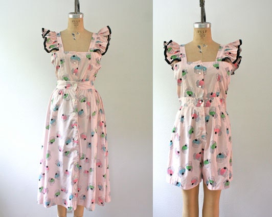 1940s romper / novelty print dress / Cupcake Pinafore dress