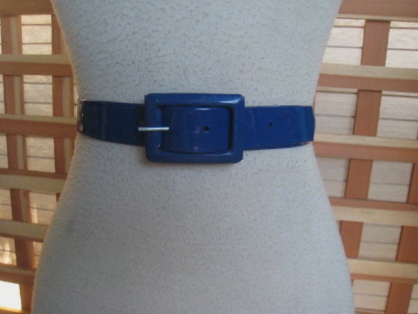 50s NAVY BLUE Patent Belt 1950s Sz 25 To 28 Waist