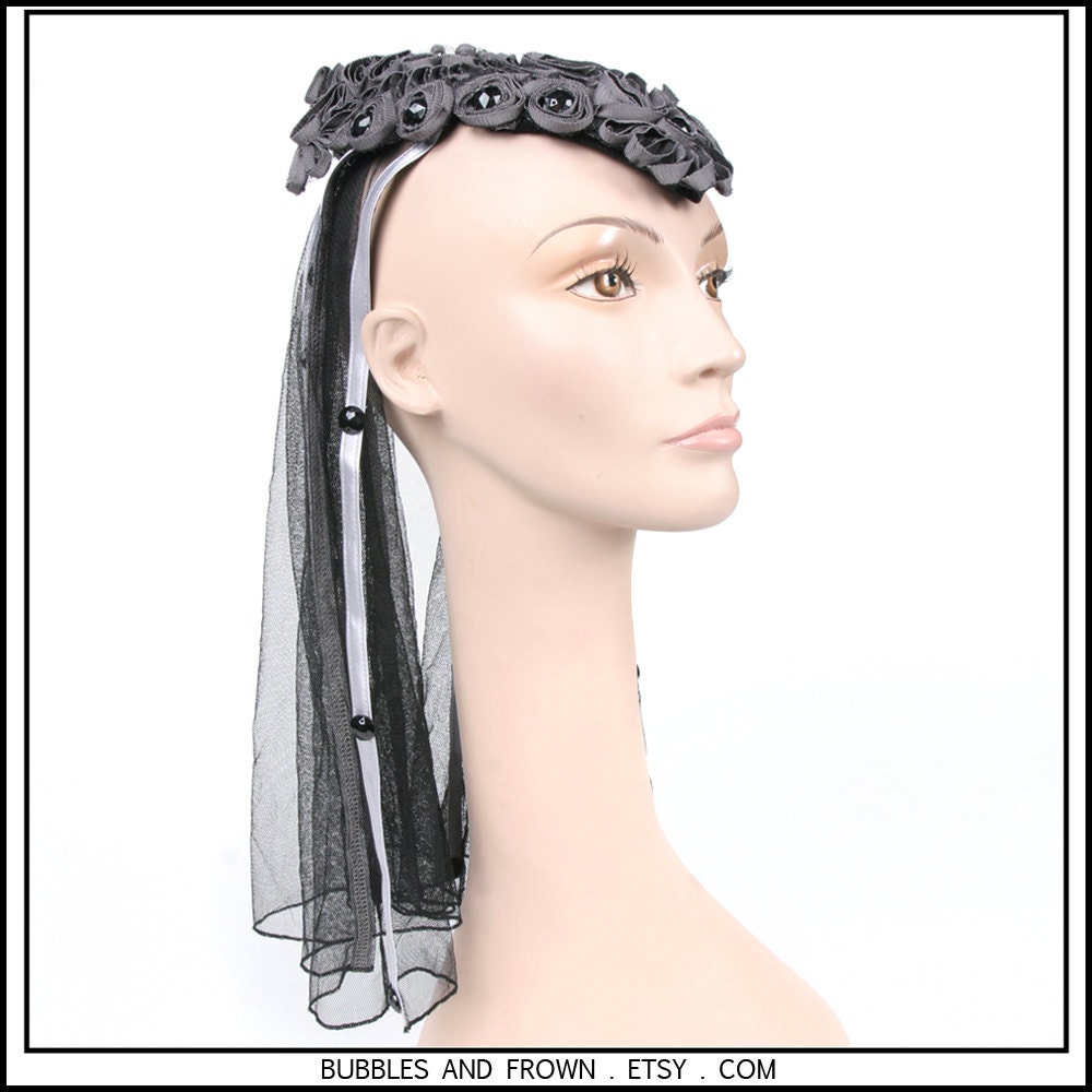 Greg Garden... Veiled Fascinator