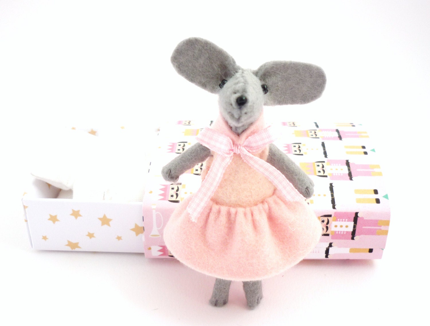 Pink felt stuffed mouse, animal, mice, miniature, soft sculpture