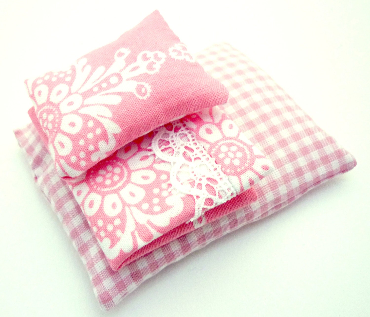 Miniature dolls sheets set pink  for matchbox