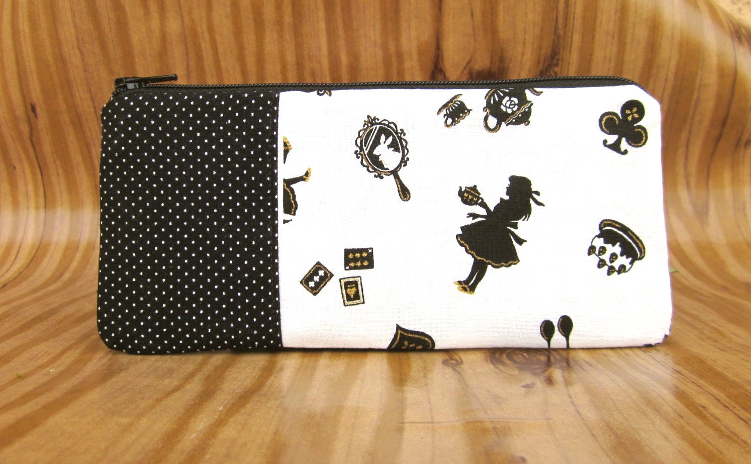 Money Pouch, Card Holder, Coin purse - Alice in Wonderland Japanese Fabric