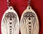 Crop Circle Earrings Maple Wood - Jellyfish