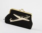 Little pouch - Plane on black - metal frame clutch bag