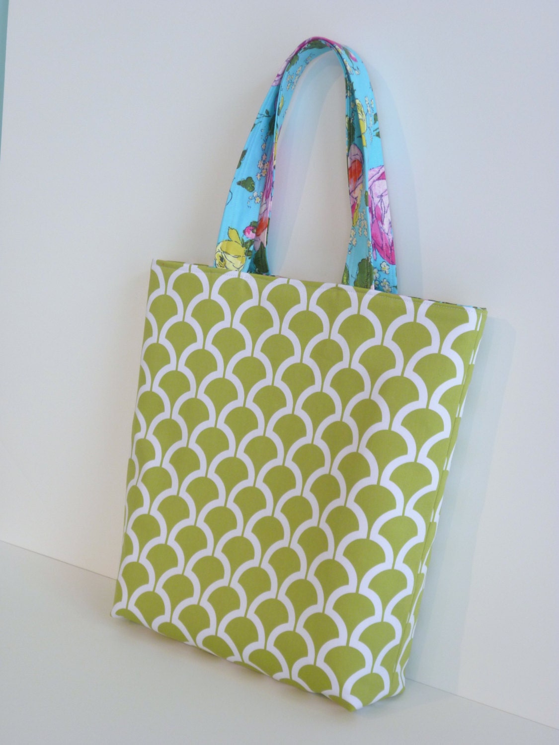 Everyday Tote in Billow Kiwi