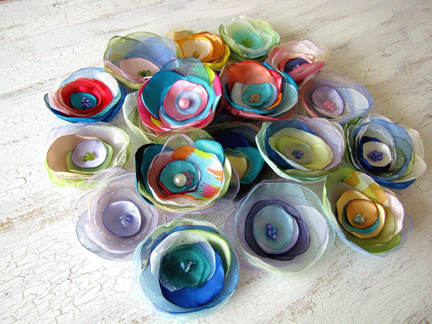 Fabric flower appliques, floral embellishments, DIY bridal bouquet supplies (20 pcs)- Destash Bag in Pastel Rainbow Colors (mix set 259)