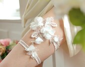 Wedding Garter Set - Pearl and Crystal Garter Set on floral lace