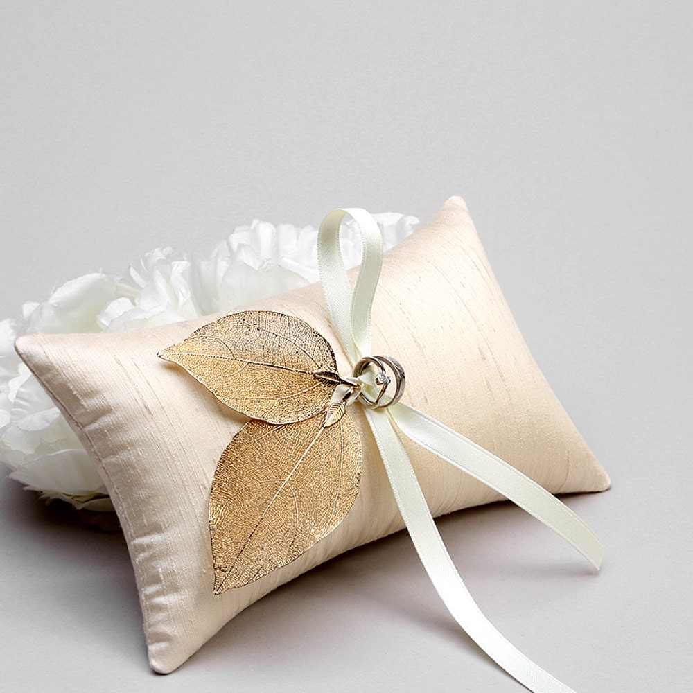 Wedding Ring Bearer Pillow - Rustic Wedding, Bridal Ring Pillow