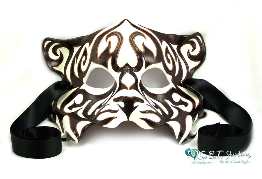 Black and White - Tribal Tiger Leather Mask