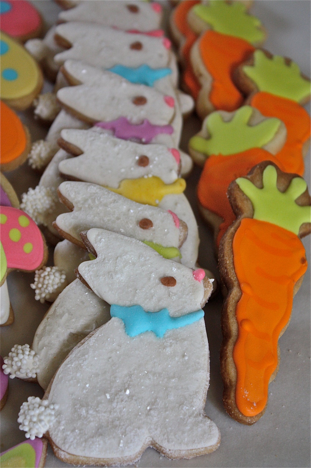 Spring sugar Cookies-Easter sugar cookies-easter cookies-fosted cookies-pastel cookies