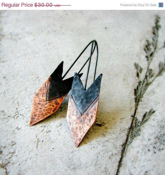 SALE 20% off Arrow earrings hammered copper earrings two-tone oxidized sterling silver tribal rustic modern - Huntress