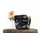My Lips are Sealed - Vintage Home Decor - Retro - Lips - Smile - Mouth - Body Part - Face - Wall Hanging - Mod