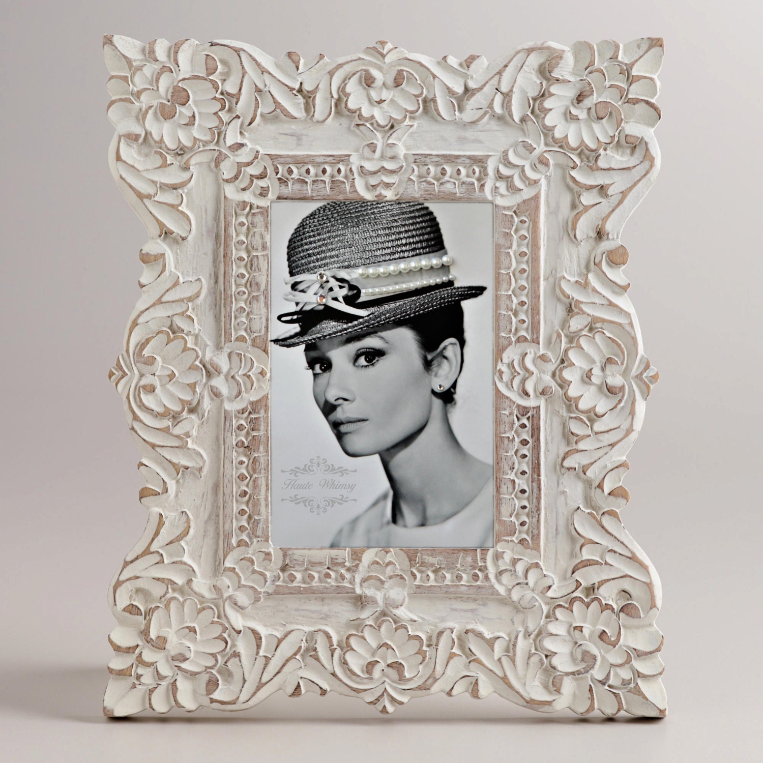 Audrey Hepburn: Cloche Diva