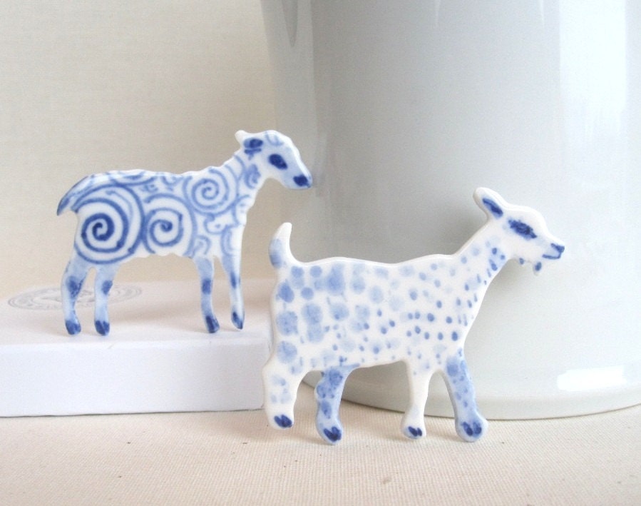 Goat - Handpainted Delft porcelain Brooch
