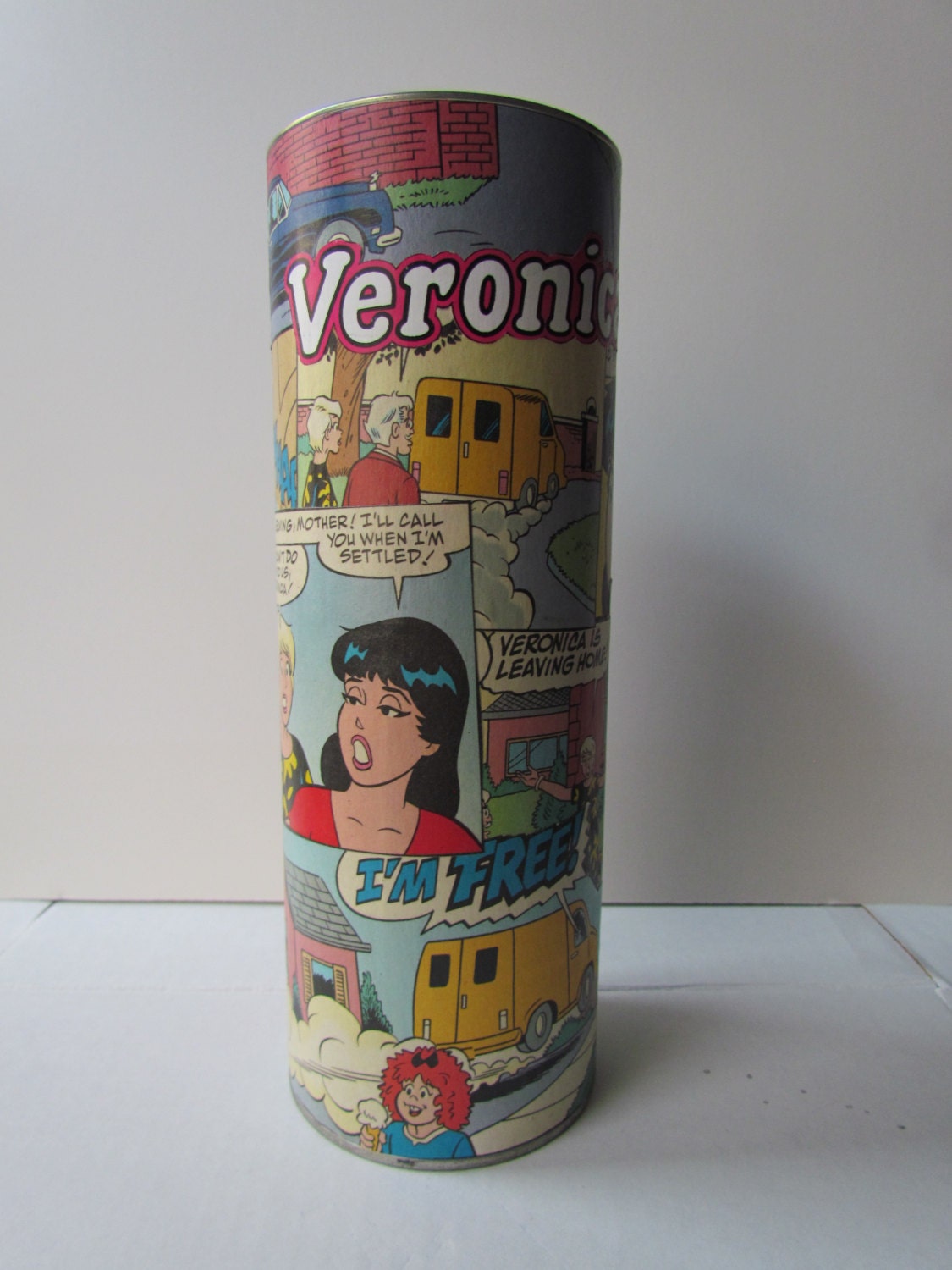 Veronica Cylinder Container