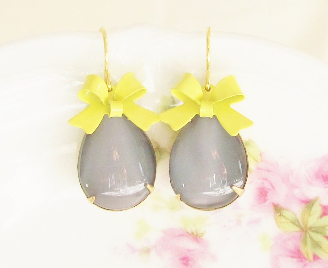 Gray Moonstone Yellow Bow Earrings - Vintage Gray Glass Jewels with Yellow Enamel Bow - Wedding, Bridal, Bridesmaid, Preppy