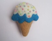 Ice Cream Brooch - Felt Plush Kawaii Pin with Sprinkles - Felt Food