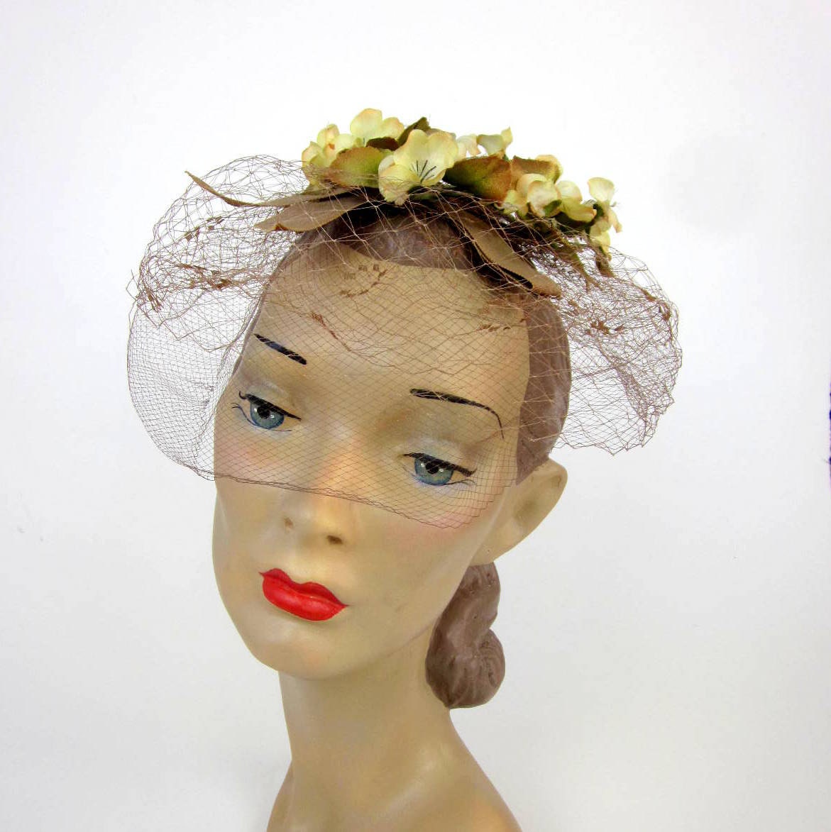 2 Pc Silk Floral and Netting Veil Fascinator 50s / Vintage Bridesmaid