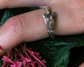 Honeybee Ring size 5.5