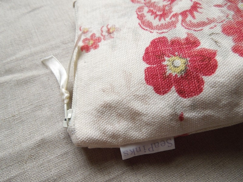 Red Floral Cotton Coin Purse